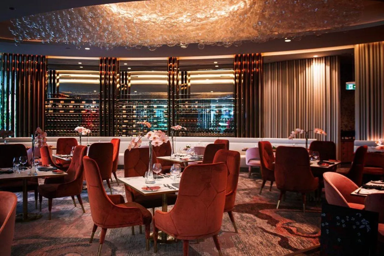 *****  Emporium Hotel South Bank Brisbane Australia
