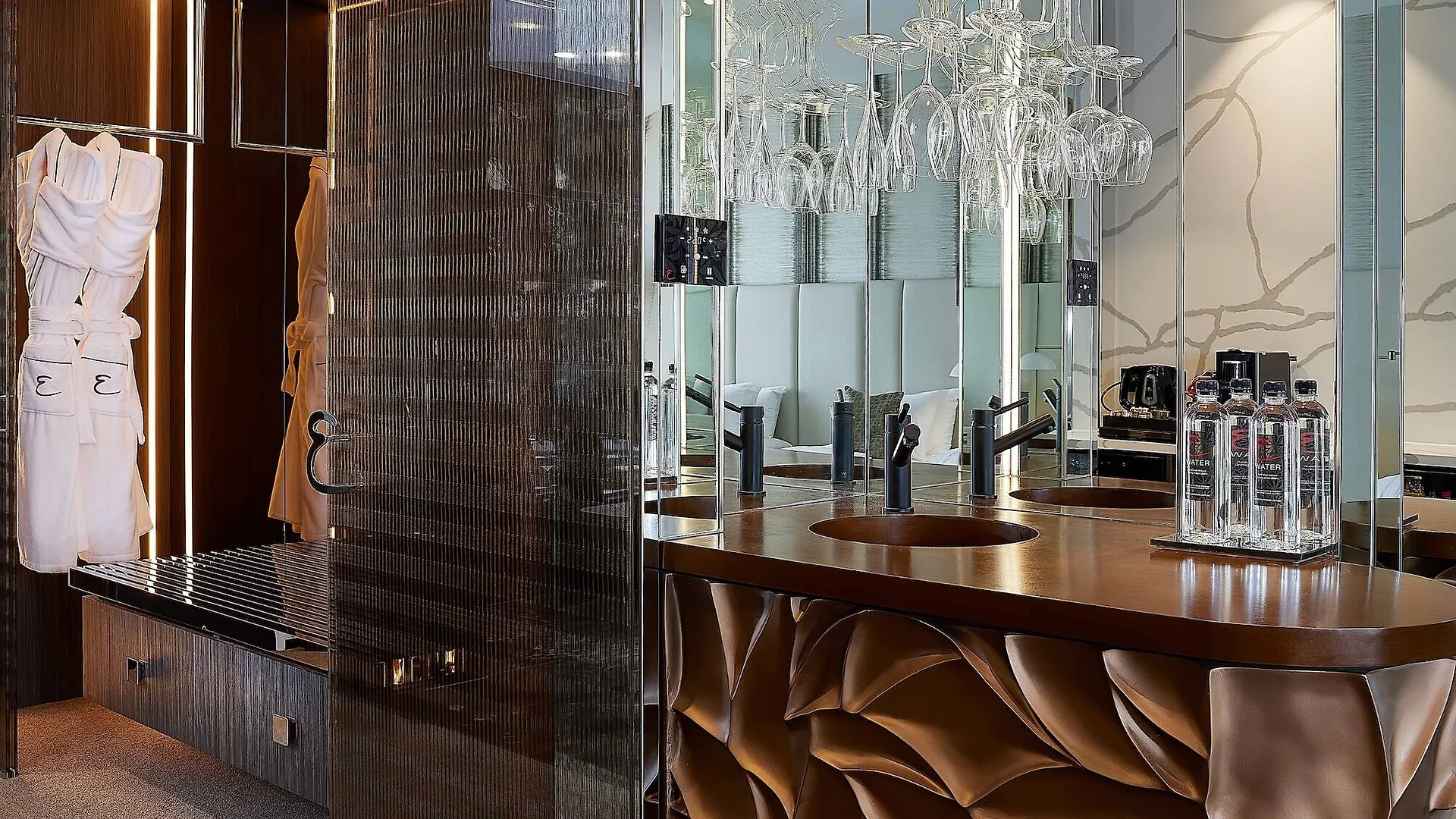 *****  Emporium Hotel South Bank Brisbane Australia